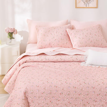 Floral Quilt Set, 100% Cotton Fabric, Cottagecore Vintage Rose Flower Pattern, Reversible Lightweight Bedspread