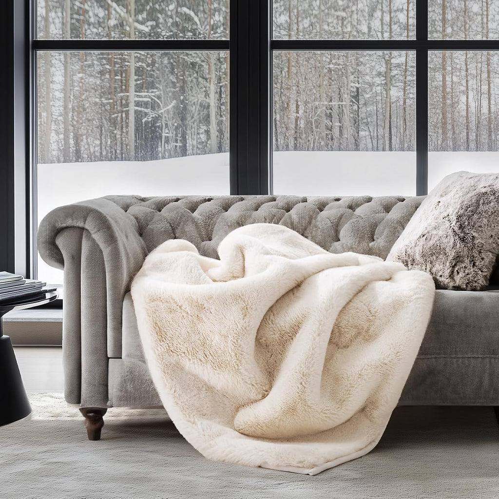 Faux Chinchilla Fur Throw Blanket, 50"x60", Arctic White | Luxury, Super Soft, 1220GSM, Fluffy Cozy Mink, Reversible