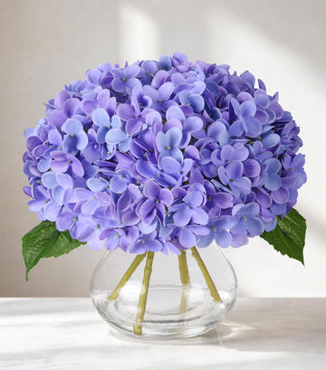 Real Touch Faux Hydrangea Flowers in Glass Vase, No Watering Needed Silk Hydrangea Artificial Flowers Wedding Decor