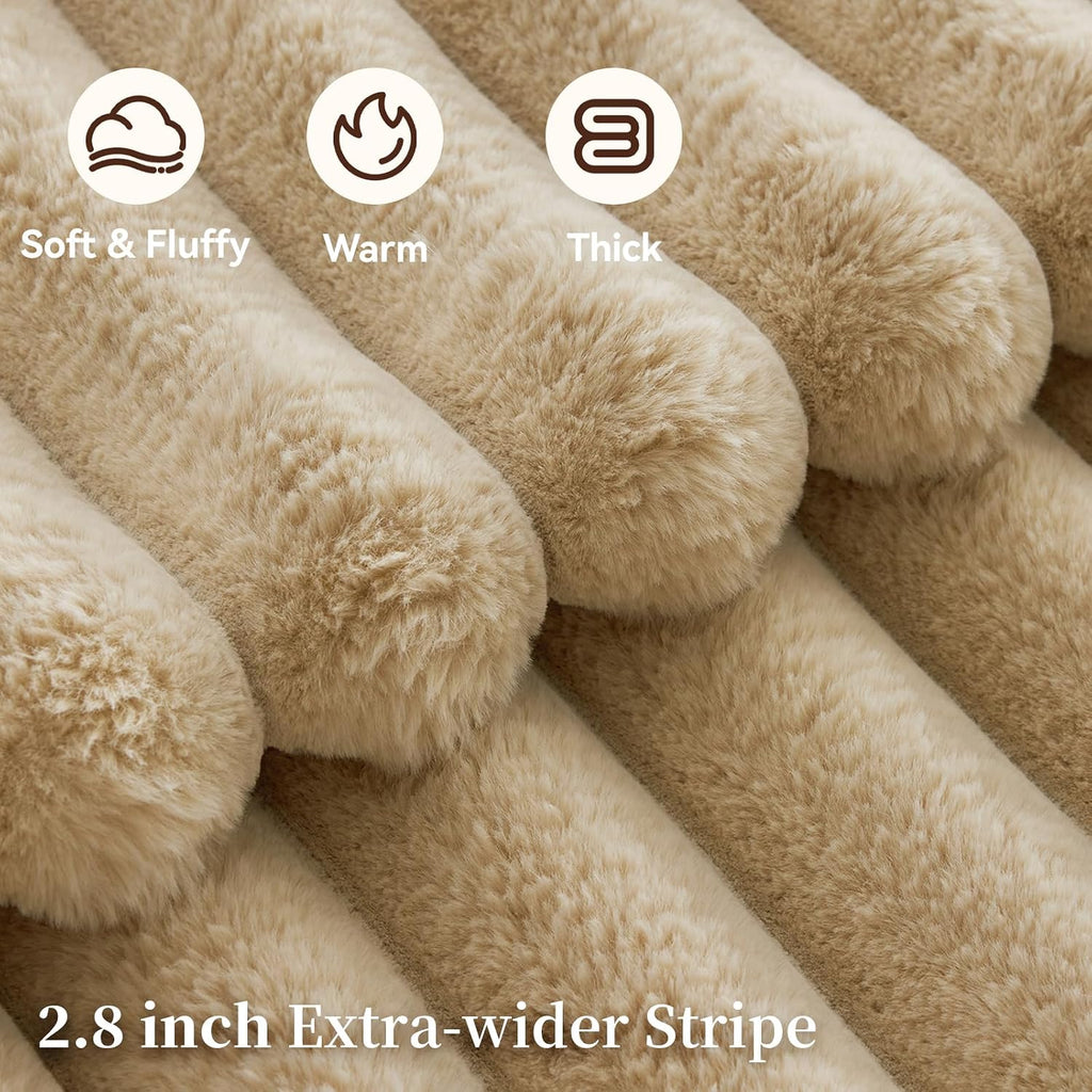Faux Fur Throw Blanket, 1000GSM Thick Fluffy Fur Throw, 90"X104"