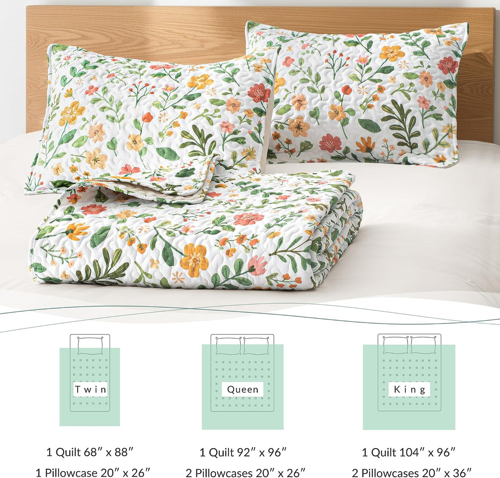 Floral Quilts, White Quilt Bedding Set with Chic Vintage Botanical Pattern, Reversible Lightweight Spring