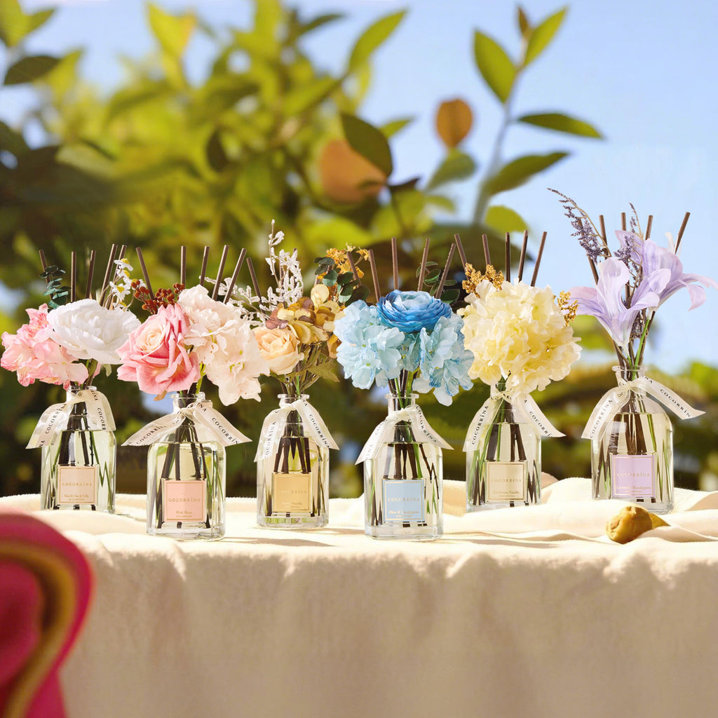 Reed Diffuser - Cashmere Vanilla 8.5 Fl.oz Flower Reed Diffuser with Sticks, Bedroom Bathroom Shelf Decor (Floral