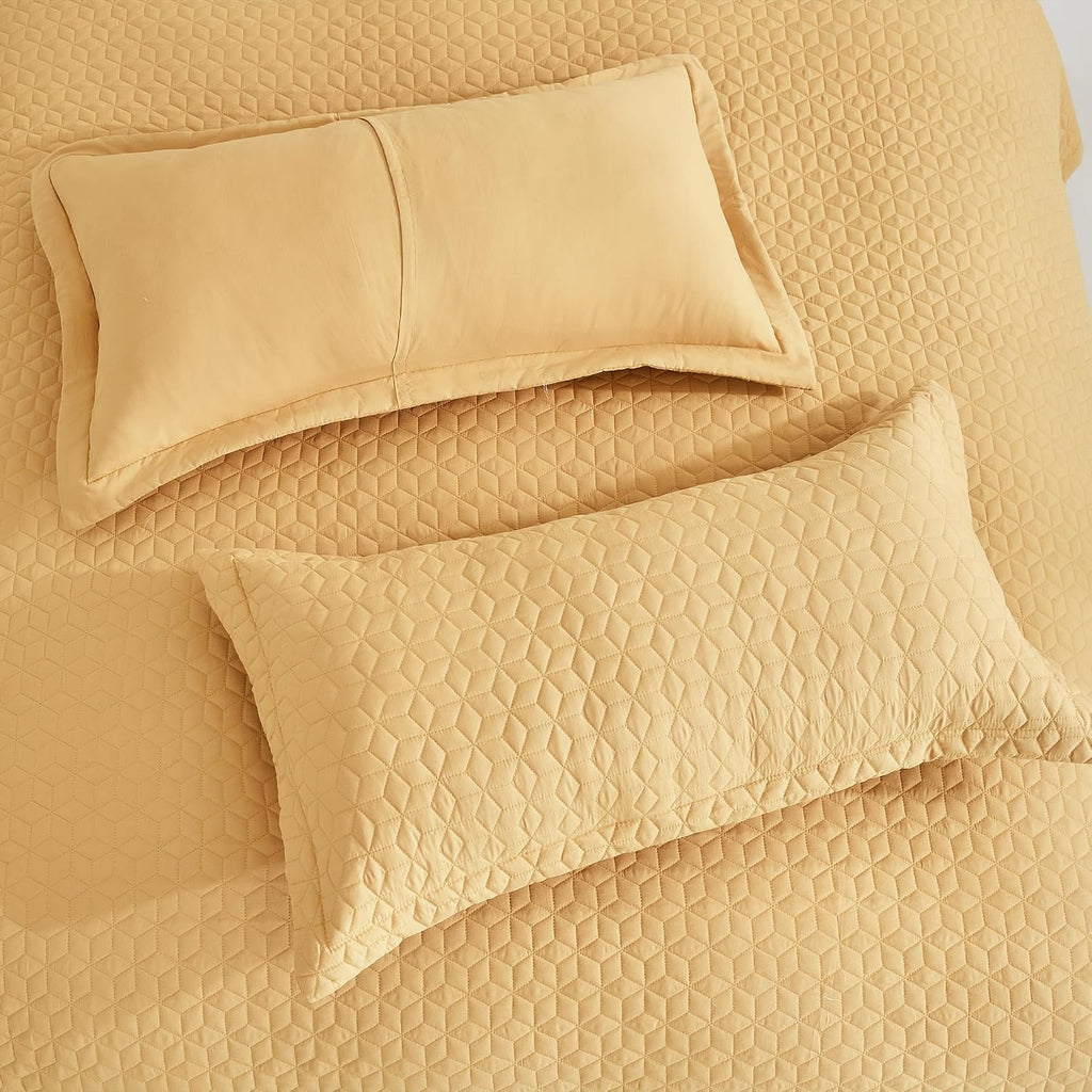 Oversized King Bedspread 128x120 Extra Wide, Diamond Geometric Quilt Set King/Cal King, Lightweight Reversible