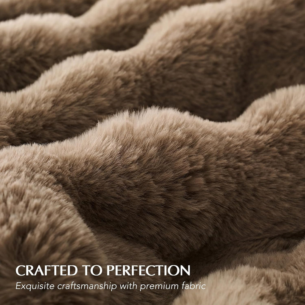 Faux Rabbit Fur Bubble Throw Blanket, 60"x80", Natural Tan | Ultra Soft, Luxury Faux Rabbit Fur Throw, Thick Warm