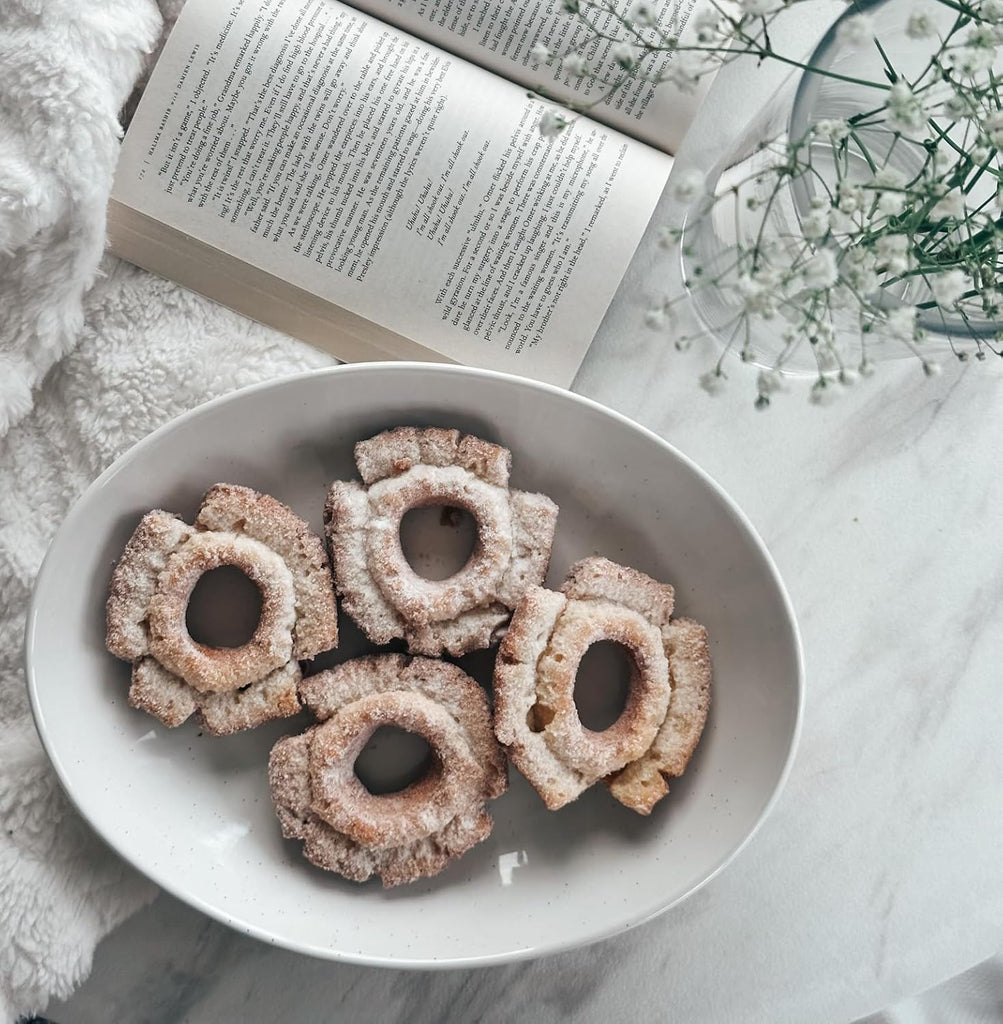 Ceramic Large Serving Bowls- Set of 2 Oval Platters for Entertaining. Modern Kitchen Dishes for Dinner, Fruit, Salad