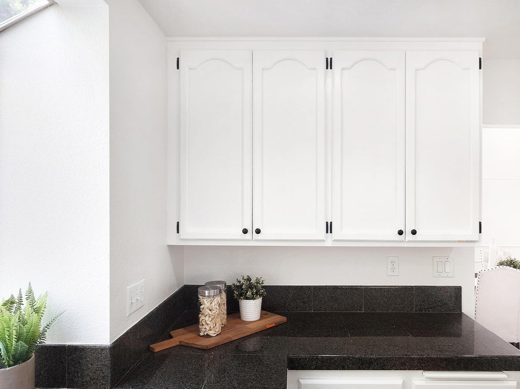 2 Pack 1/2" Overlay Black Cabinet Hinges for Cabint Doors (1 Pairs) - Partial Wrap Semi-Concealed Self-Closing Face