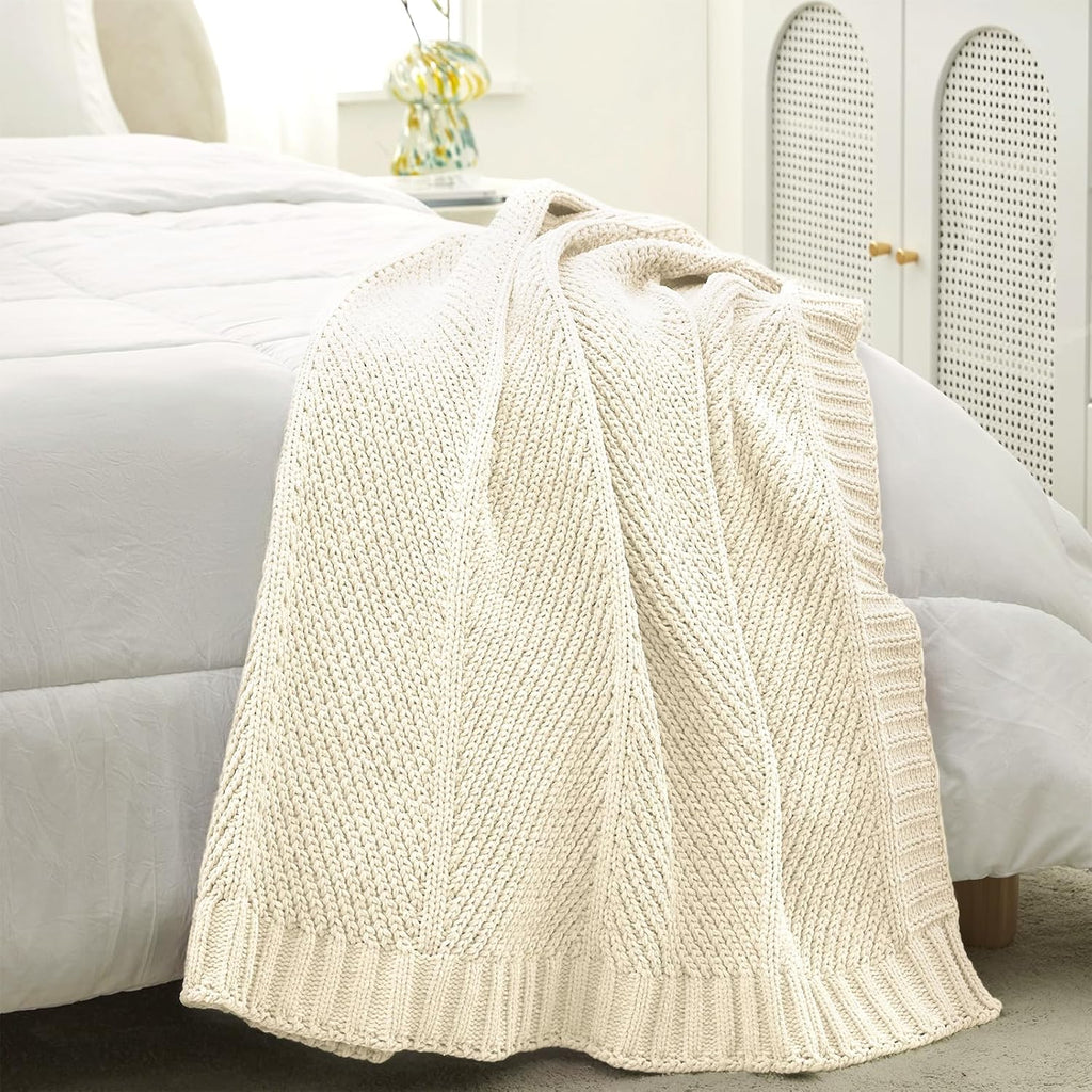Knit Throw Blanket, Soft Chenille Cozy Breathable Chevron Chunky Decorative Blanket, French-Inspired Lightweight Warm