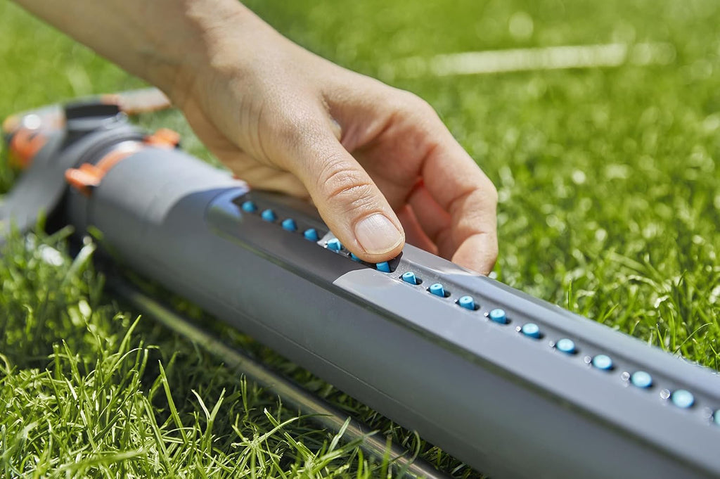 AquaZoom S Rectangular oscillating Sprinkler: Sprinkler for Watering Areas of 9-150 m2, Range 3-15 m, Spread 3-10 m