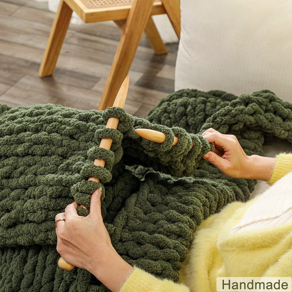 Chunky Knit Blanket Throw for Couch Bed 51"×63" Olive Green