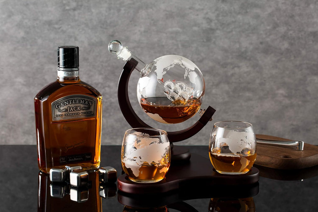 Whiskey Globe Decanter Set with 2 Glasses in Gift Box - Whiskey decanter for Liquor, Whiskey, Brandy, Gin, Rum