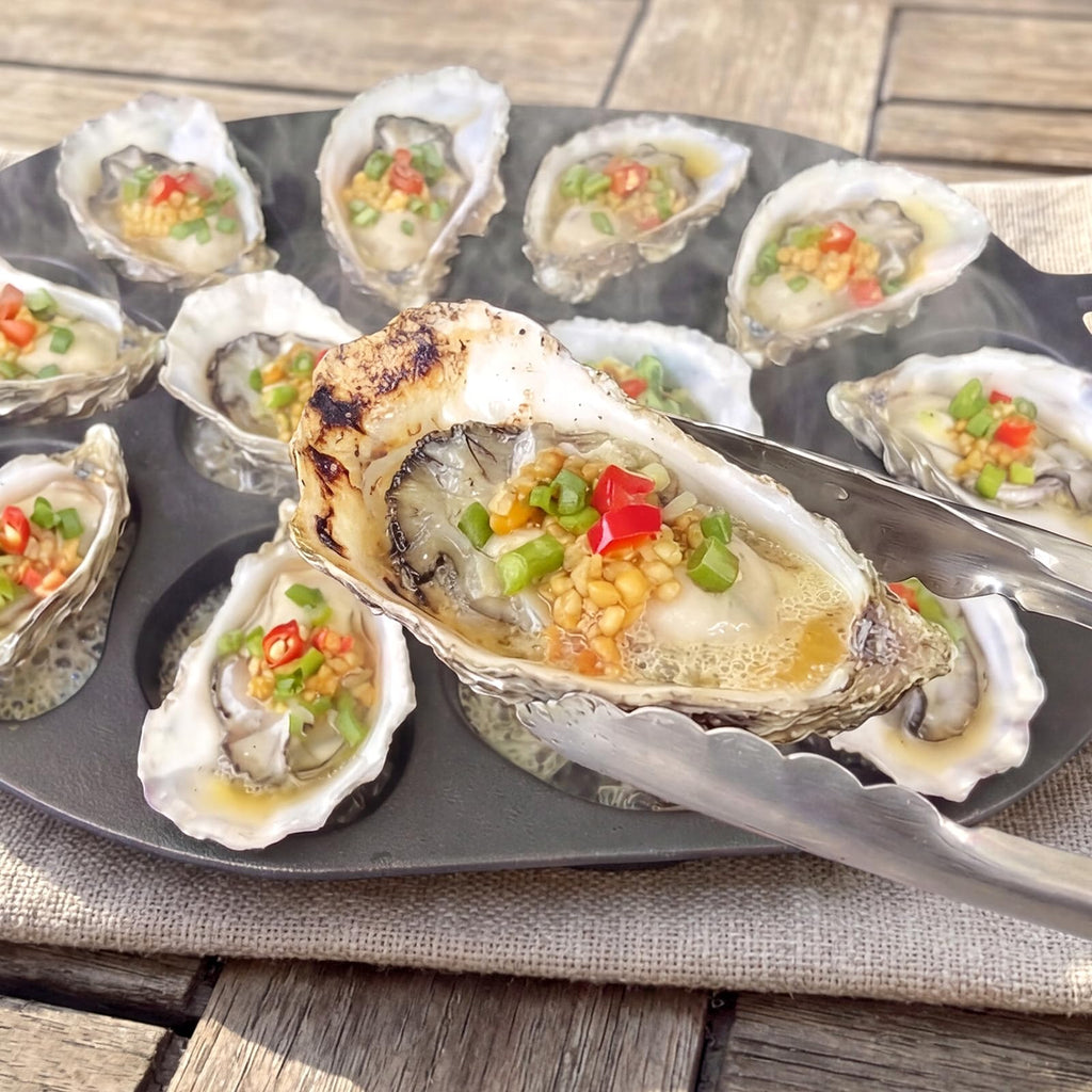 Oyster Grill Pan, Cast Iron Multi-Functional Grill Pan for Oysters and Scallop, Matt Enamel, 12 Cavities, for BBQ