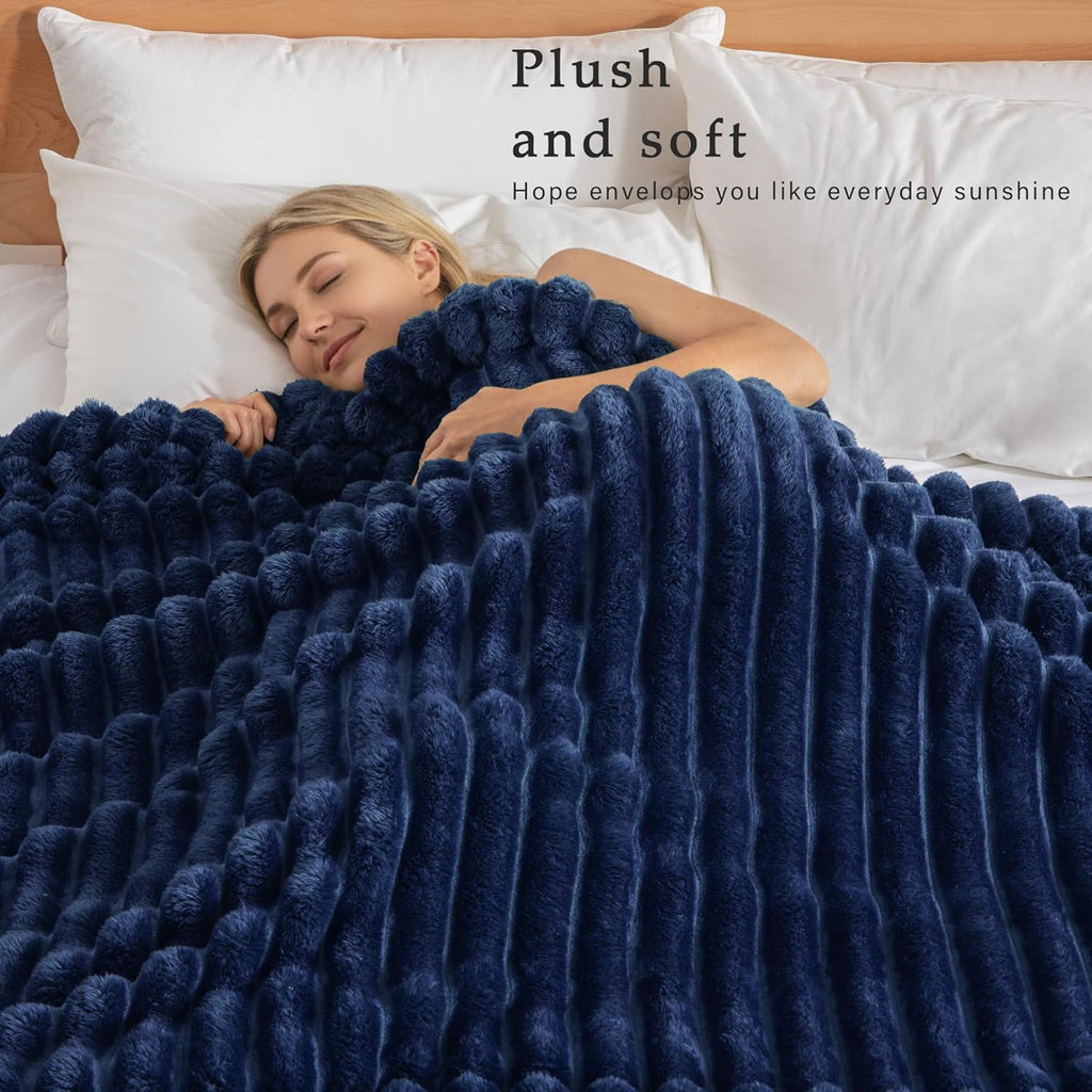 Fleece Throw Blanket, Super Soft Striped Jacquard Bed Blanket, Lightweight Fuzzy Cozy for All Seasons, 50x60 Inches