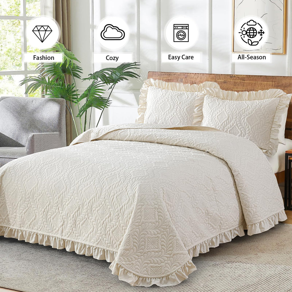 Quilt Bedding Set, Ruffled Reversible Bedding Set, Beige