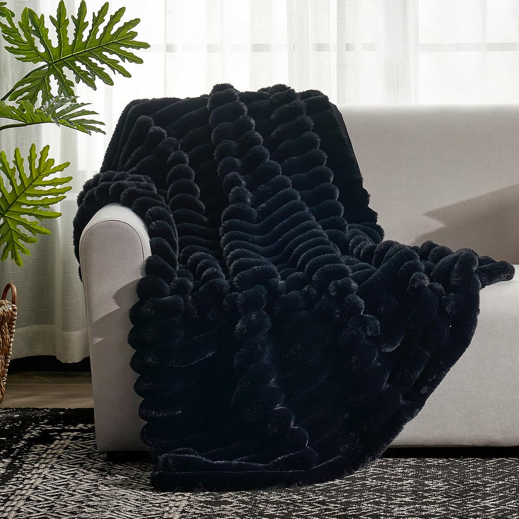 Faux Fur Throw Blanket, Cozy Warm Plush Striped Blanket, 50 * 60 Inches Black