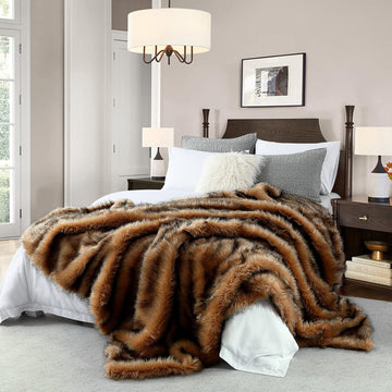 Luxury Plush Faux Fur Blanket Queen, Long Pile Brown with Black Tips, Oversized Super Warm, Fuzzy, Elegant, Fluffy