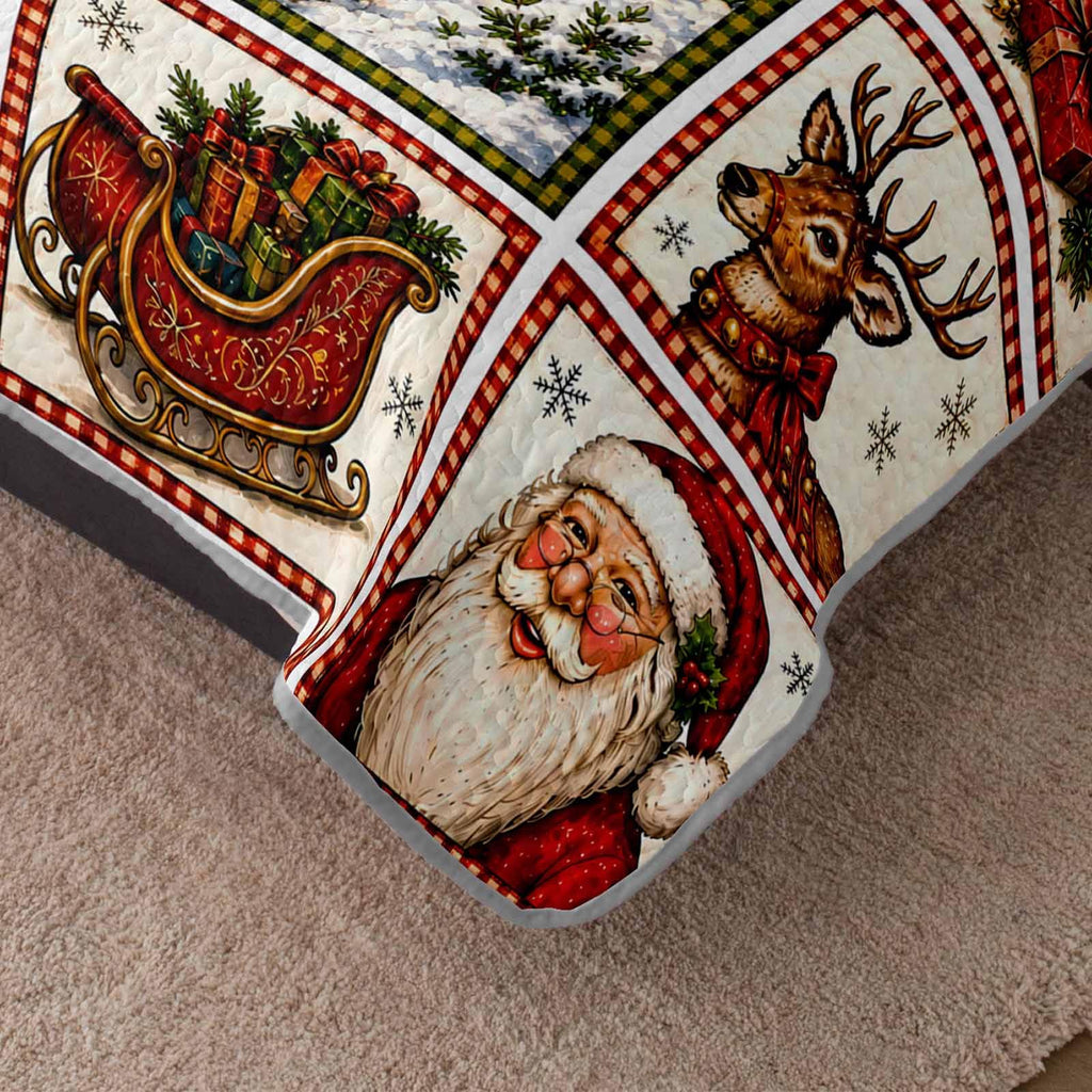 Vintage Christmas Patchwork Quilt Queen, Lightweight Holiday Bedding.