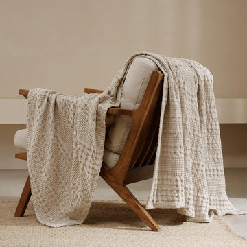 100% Cotton Waffle Throw Blanket, Lightweight Breathable and Soft for Summer, Luxury Aesthetic Waffle Weave Blanket