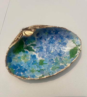 Hydrangea decoupaged shell trinket dish