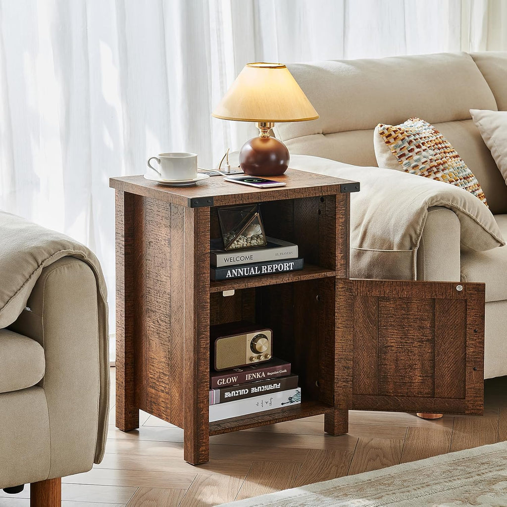 Night Stand with Charging Station and USB Port, 18 Inch Farmhouse Nightstand with Storage Shelf, Rustic Wood Bedside