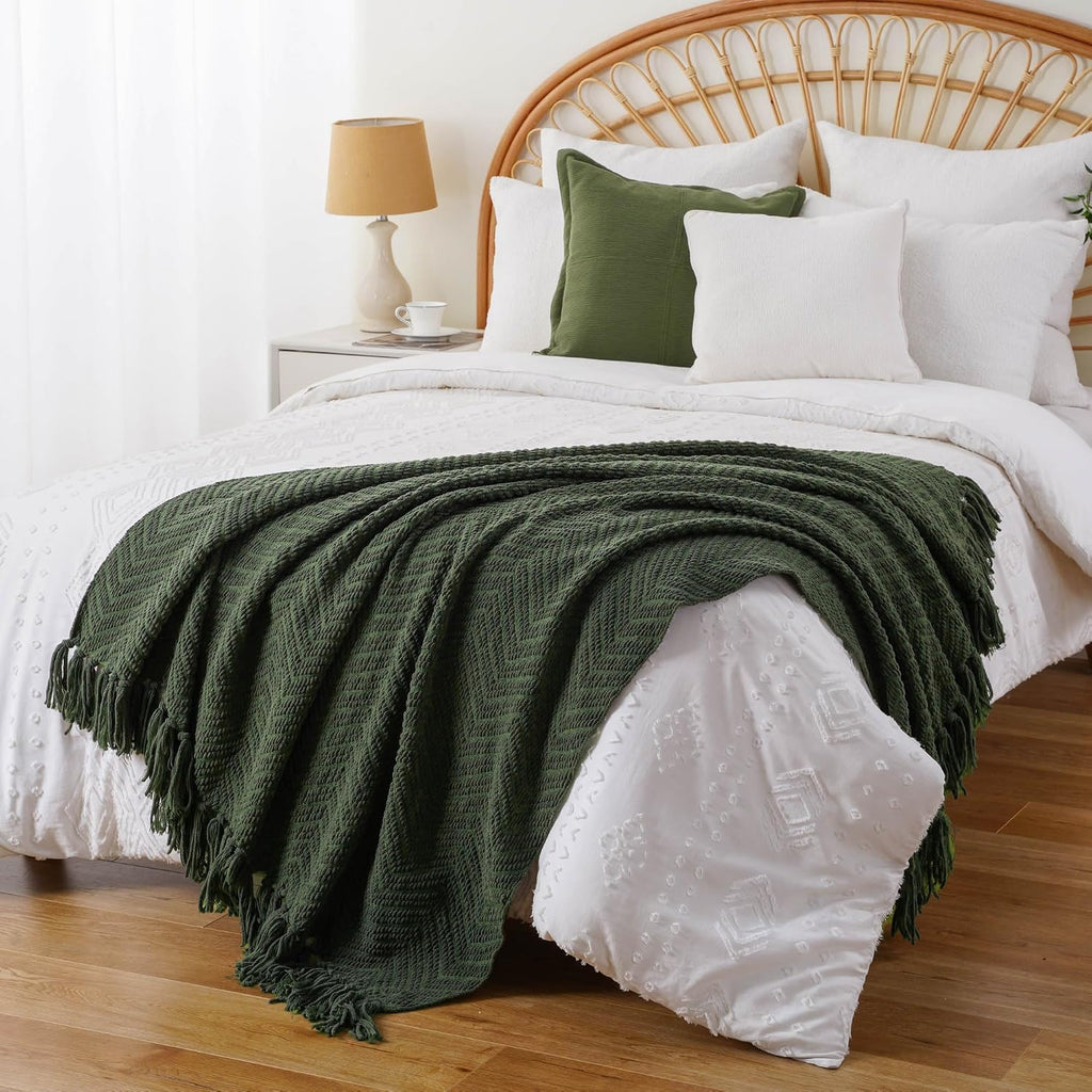 Olive Green Chenille Throw Blanket, Knit Throw Blanket,Super Soft Warm Home Decor Throw Blanket with Tassels,50" x 60"