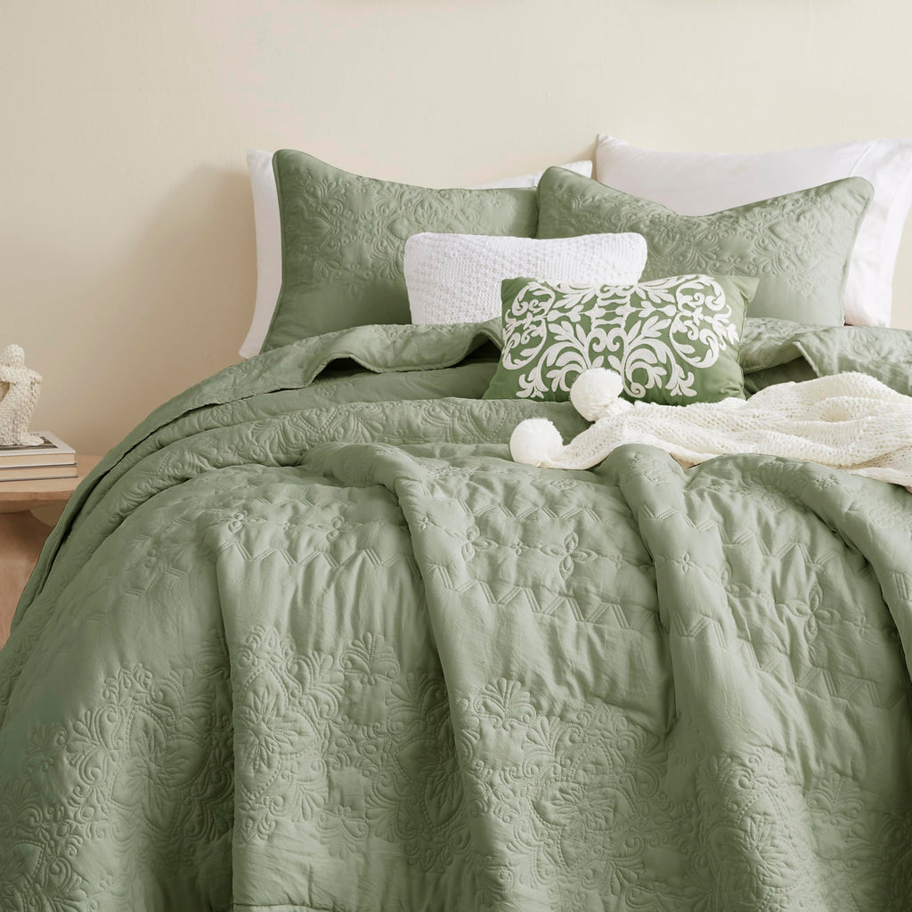 Boho Sage Green Quilt Queen Size Bedding Sets with Pillow Sham, Bohemian Lightweight Soft Bedspread Coverlet