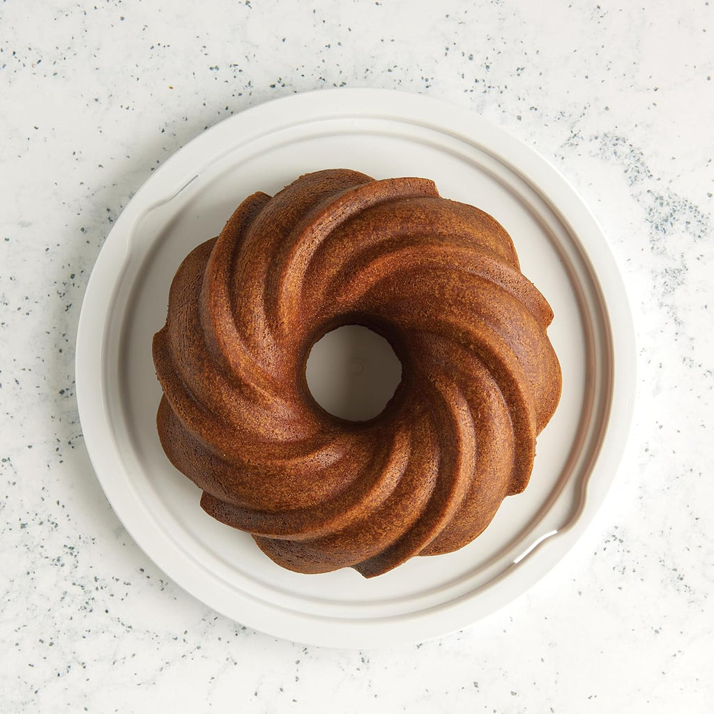 Formed Swirl Bundt with Keeper, 10 Cup, Twilight Blue
