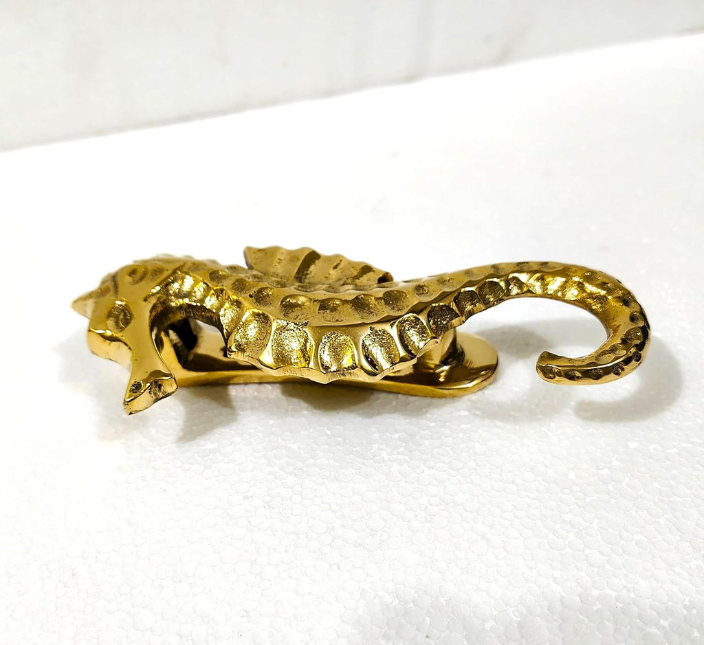 6-Inch Brass Seahorse Door Knocker Decorative Handicraft for Beach-Inspired Home Decor