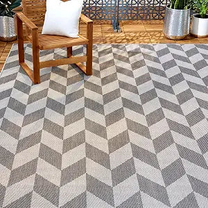Patio Country Calla Contemporary Herringbone Indoor/Outdoor Area Rug, Black/Grey, 9'2"x12'5"