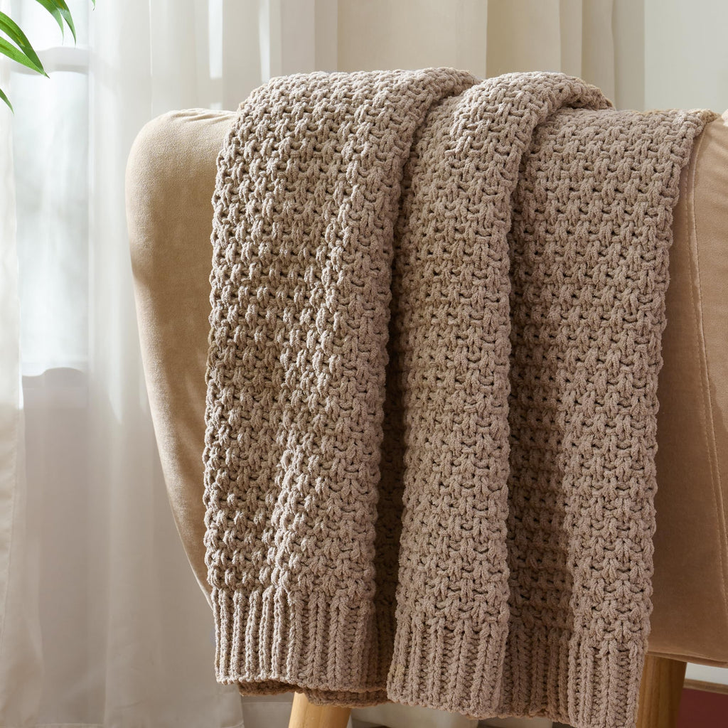 Chunky Chenille Knit Throw Blanket for Couch 50"x60"