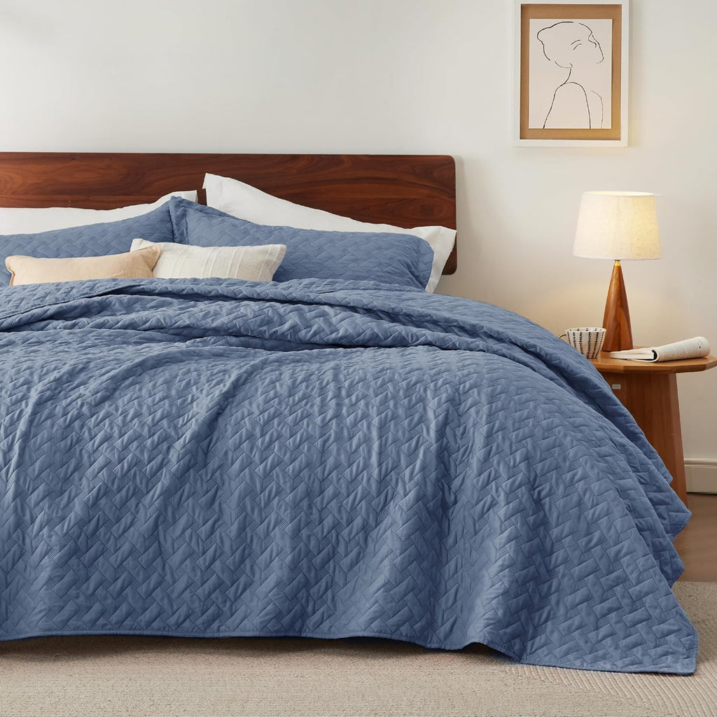 Quilts - Lightweight Bedspreads with Basket Weave Pattern, Soft Quilt Bedding Set, Mineral Blue Comforter