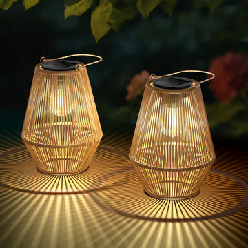 Solar Lanterns Outdoor Waterproof, 2 Pack Hanging Solar Lights for Outside, Auto On/Off Solar Powered Lanterns Yard