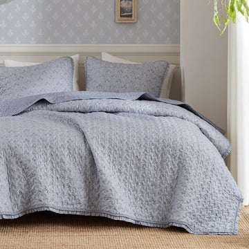 Vintage Floral Quilt Set Queen, Reversible Bedding & Lightweight Bedspread Set, Traditional Block Print Coverlets