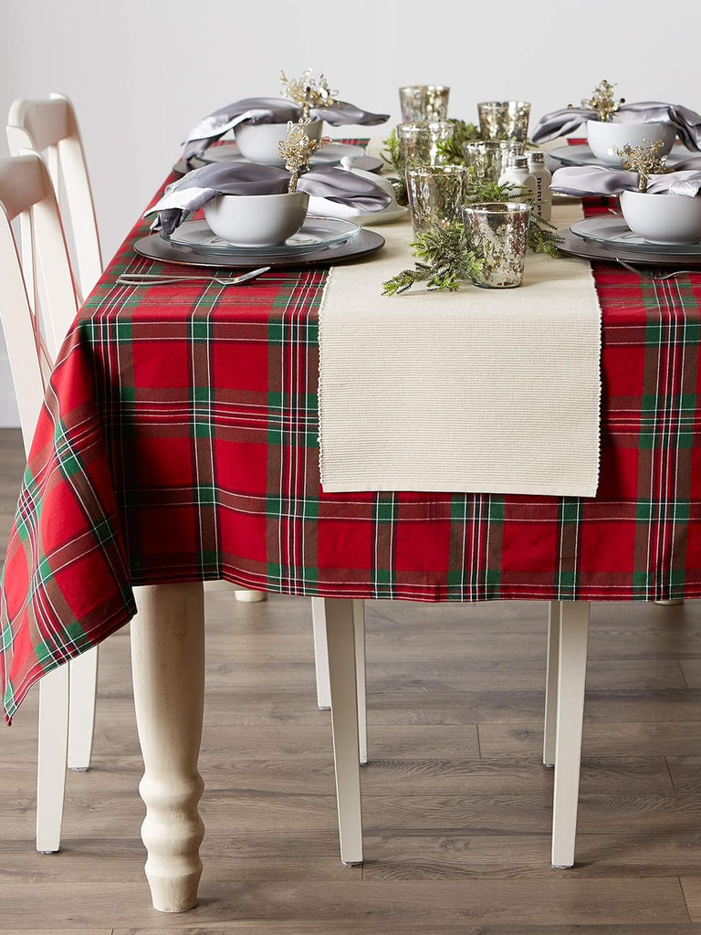 Farmhouse Christmas Plaid Dining Table & Kitchen Décor, Holiday Tablecloth, 70" Round, Red & Green