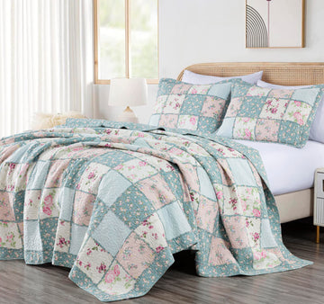 Abbi 3-Piece Bedding Quilt Set Pre-Washed Cotton Floral Coverlet Bedspread Ruffled Patchwork Quilt