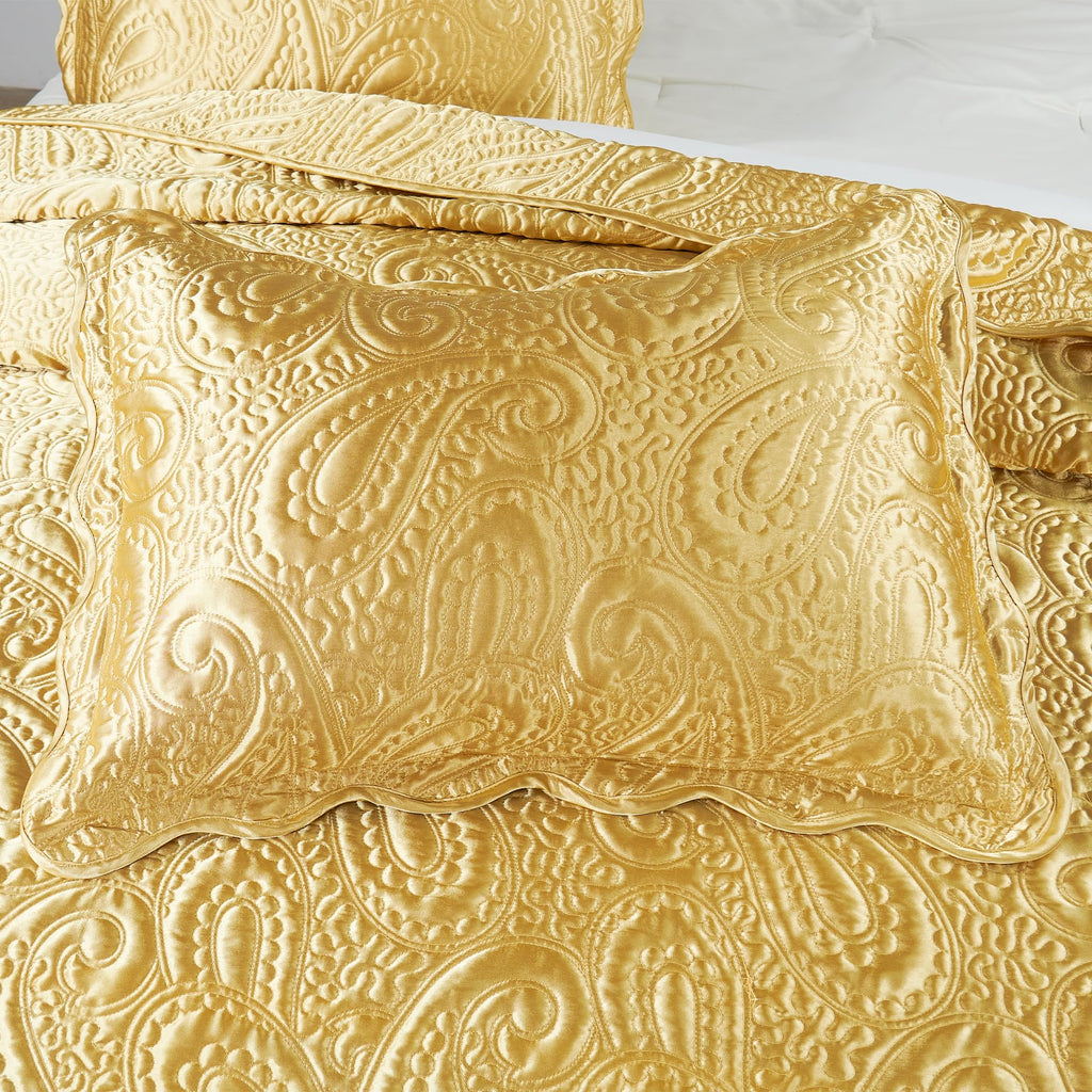 Quilted Satin Bedspread Set - 3-Piece Luxury Reversible Bed Cover, Silky Soft Shiny & Lightweight Quilt for