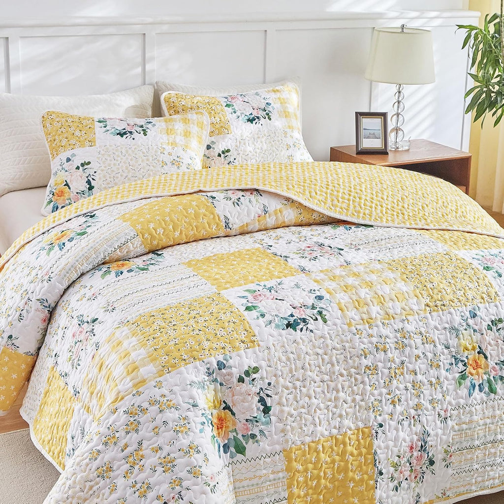 3 Pieces Floral Patchwork Quilt Set Queen, Yellow White Flowers Design, Soft Cozy Microfiber Quilt, Bedspread Bed