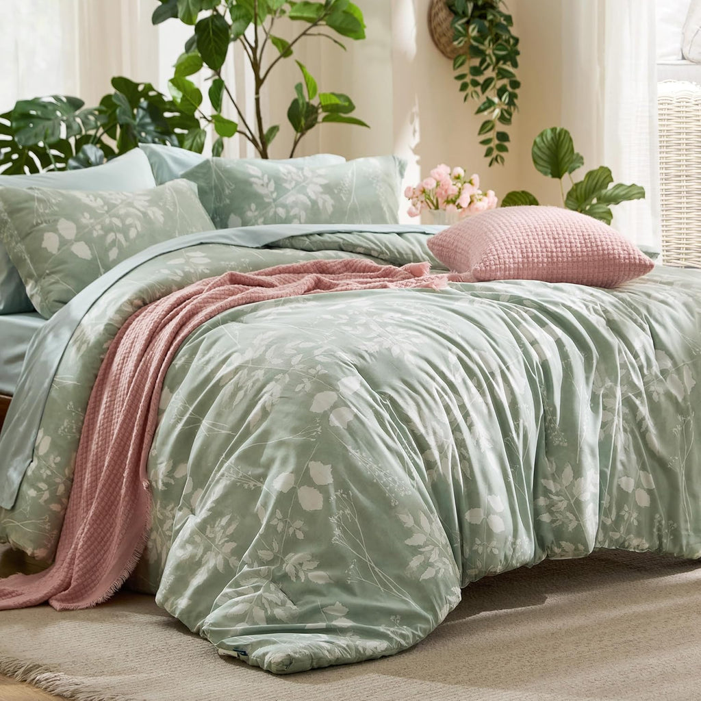 Comforter Set - 7 Pieces Floral Sage Green GentleSoft Bedding Sets