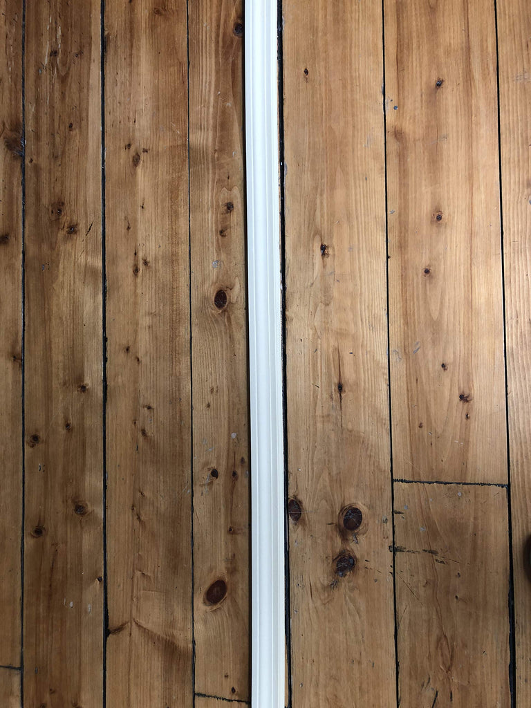 Flexible Casing Molding: 11/16" Thick x 2.25" Wide - for Gentle Arches, Curved Walls and Straight Runs (8 feet