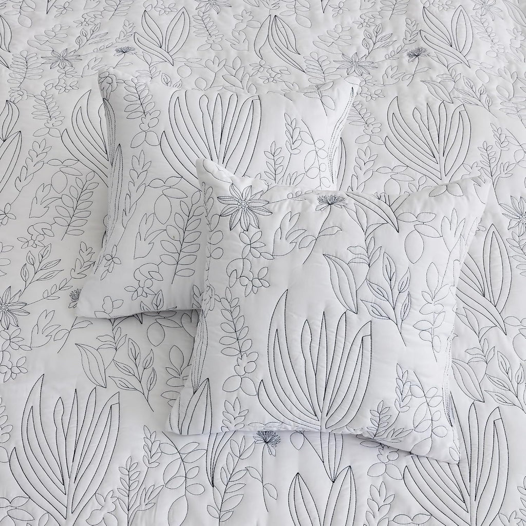 Botanical Oversized Bedspread King - Leaves Pattern Stitching Quilt Set - Elegant & Fresh Style Bedding Coverlets