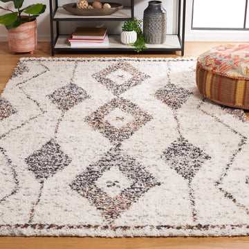 Jericho Shag Collection Area Rug, Ivory & Black, Moroccan Boho Design, Non-Shedding & Easy Care