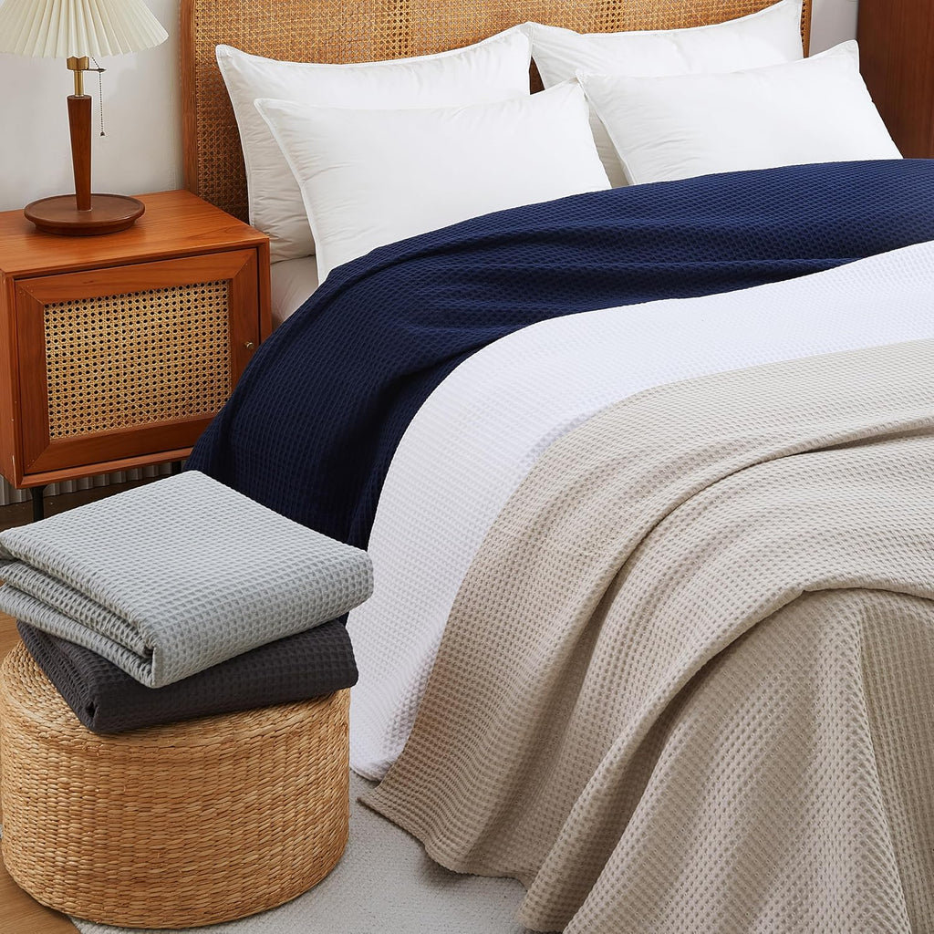 100% Egyptian Cotton Waffle Weave Throw Blanket, Soft Lightweight Bed & Couch Blanket for All Seasons (Light Khaki