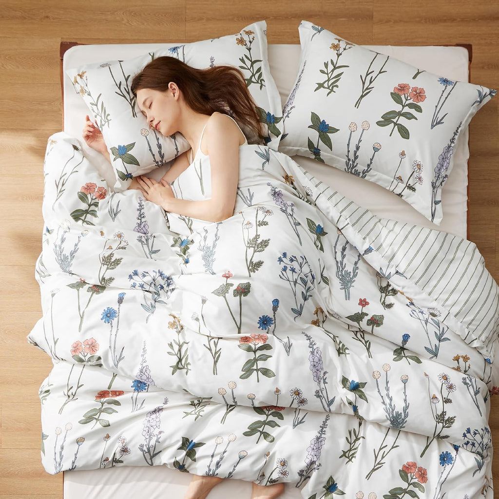 Comforter Set - Cute Floral Bedding Comforter Set, 3 Pieces
