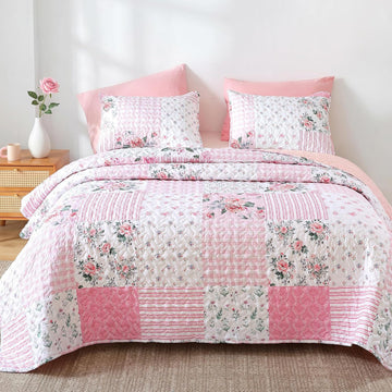 Floral Quilt Set - Ultra Soft Lightweight Bedspread, 3 Piece Pink Bedding Set with Pillowcases