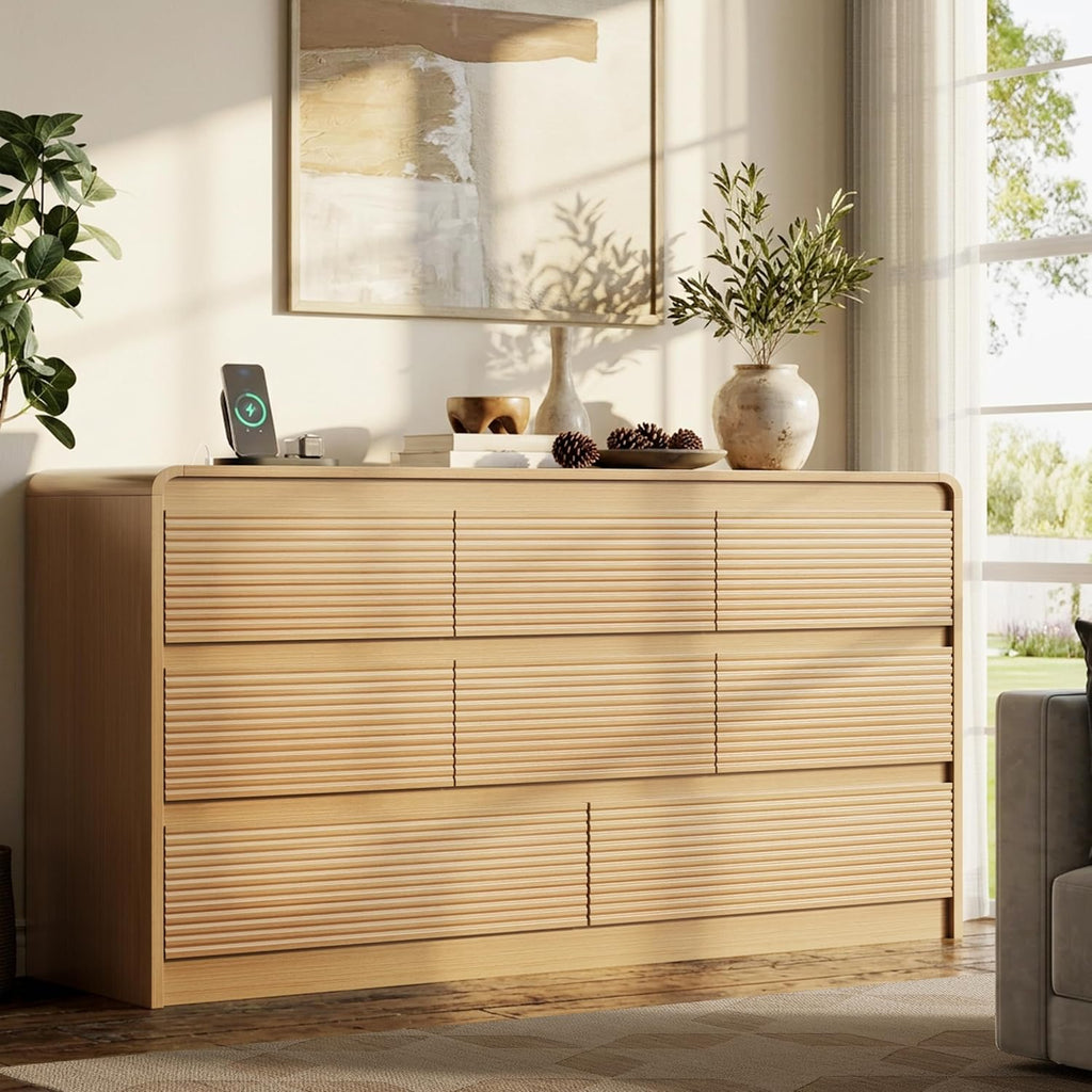 8 Drawer Dresser , 55.12" Chest of Drawers with Charging Station, Long Wood Dresser with Fluted Design & Curved