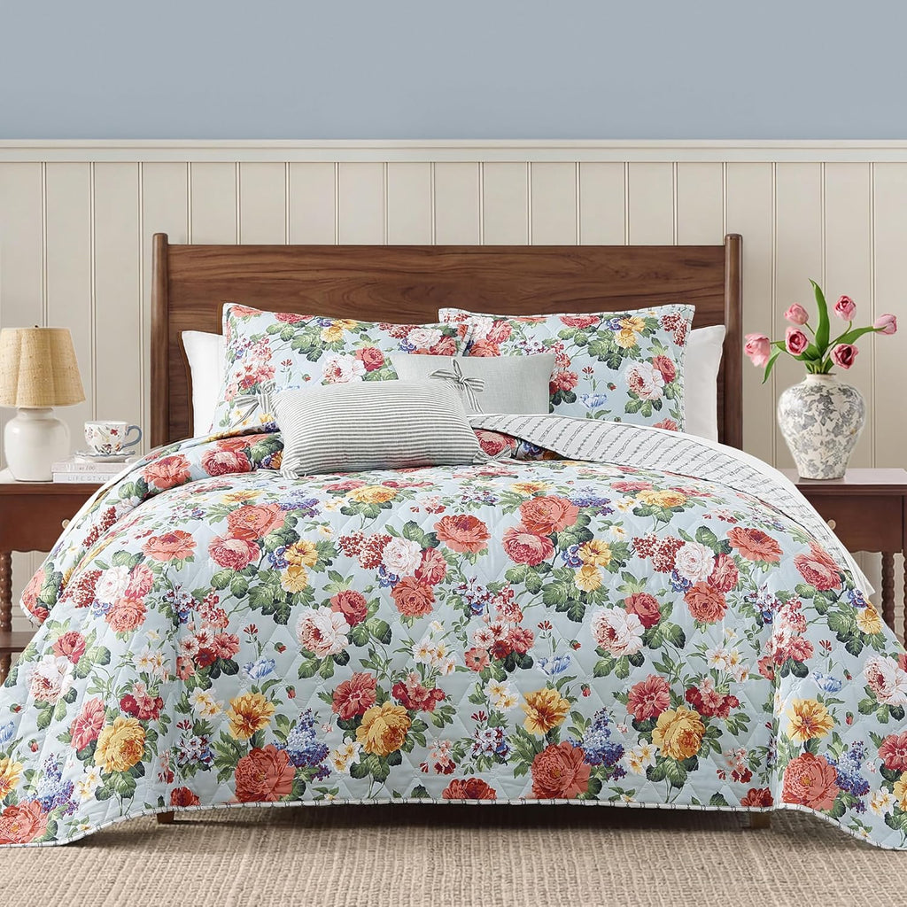 Floral Quilt Set, 3 Piece Reversible Lightweight Soft Bedspread Coverlet, Garden Farmhouse Botanical Diamond