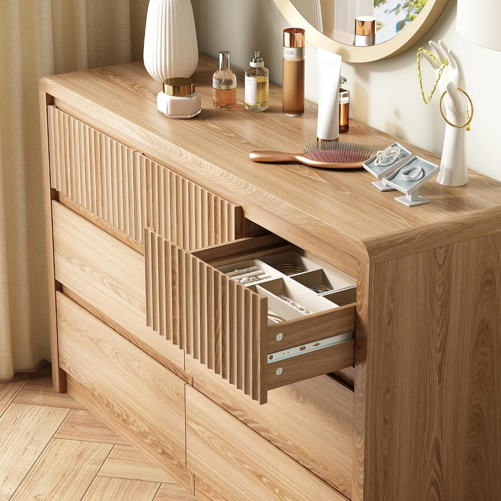 7 Drawer Dresser , 50" Wide Fluted Dresser with Curved Corners, Wood Dressers & Chests of Drawers with Dual-Panel