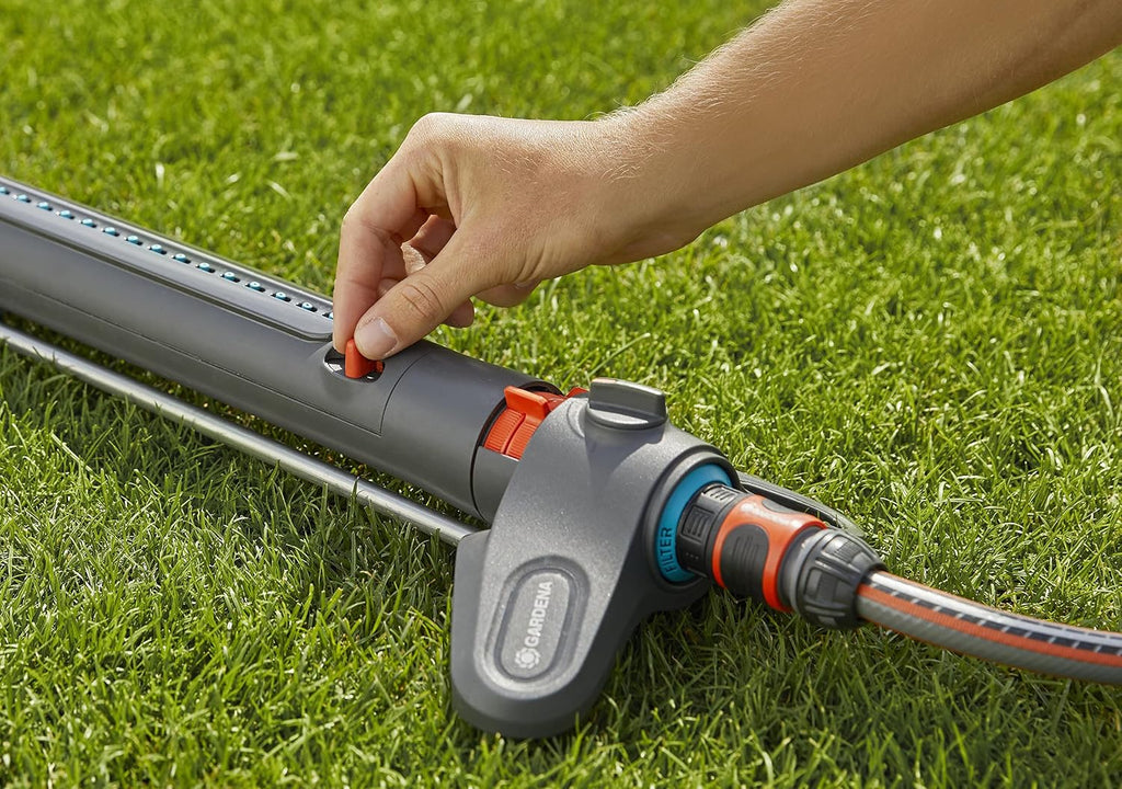 AquaZoom S Rectangular oscillating Sprinkler: Sprinkler for Watering Areas of 9-150 m2, Range 3-15 m, Spread 3-10 m