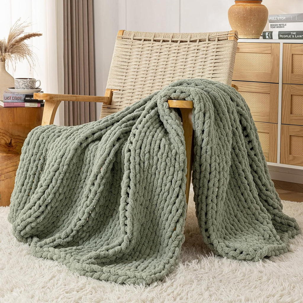 Chunky Knit Blanket Throw, 100% Hand Knit Throw Blanket Handmade Chenille Cable Knit Throw, Stylish Cozy Soft Rope