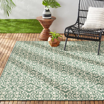 Patio Country Danica Transitional Geometric Indoor/Outdoor Area Rug, Green/Beige, 5'2"x7'2"