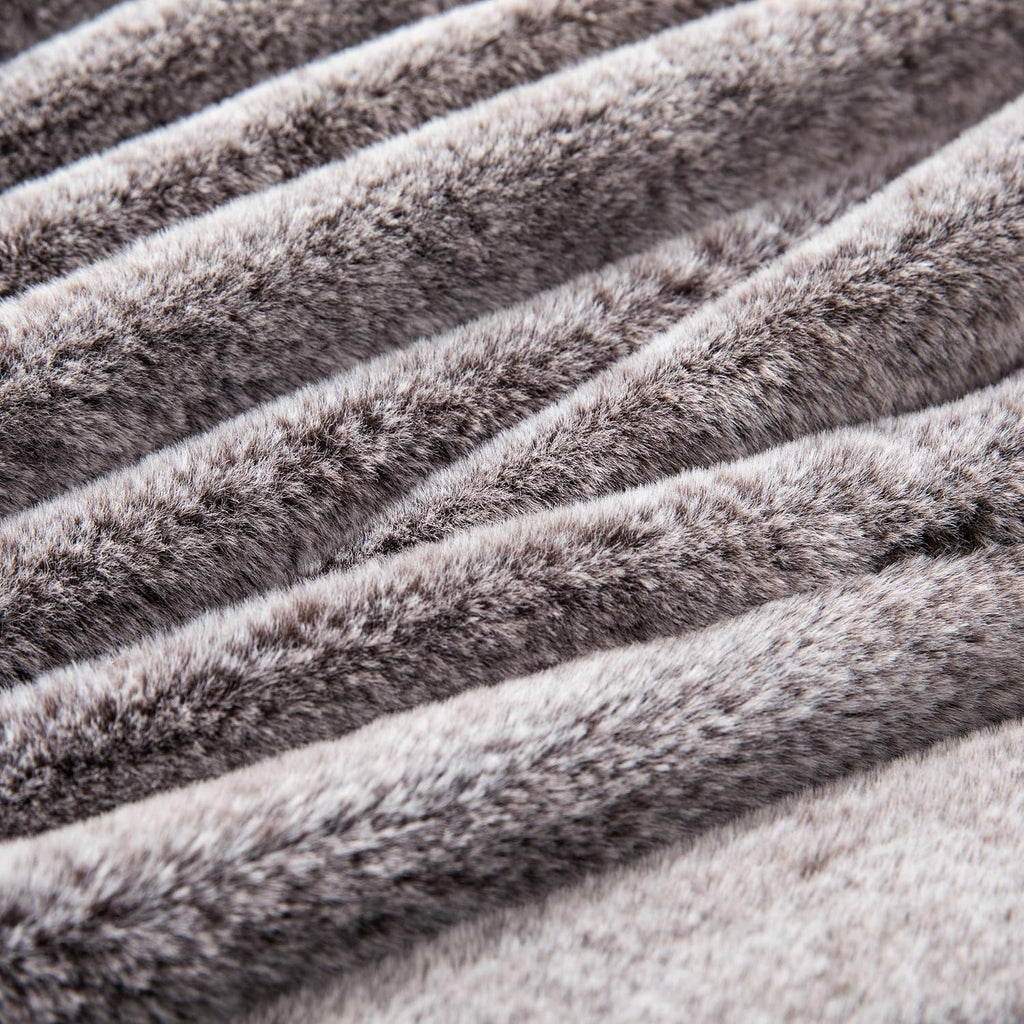 Double Sided Faux Fur Throw Blanket Silky Soft Oversized Afghan Machine Washable, Grey Striped Mink Chinchilla Shadow
